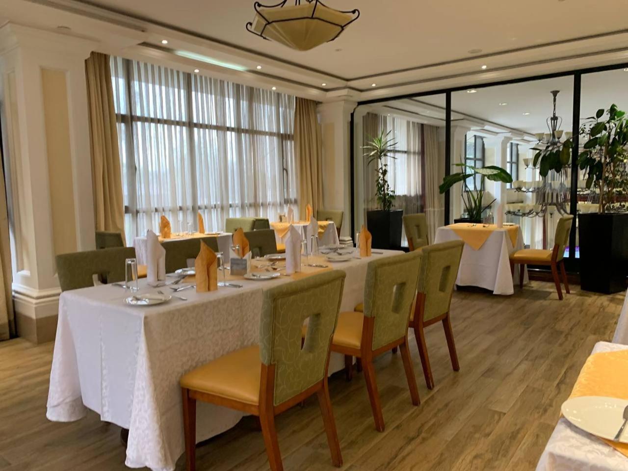 The Hub Hotel 亚的斯亚贝巴 外观 照片