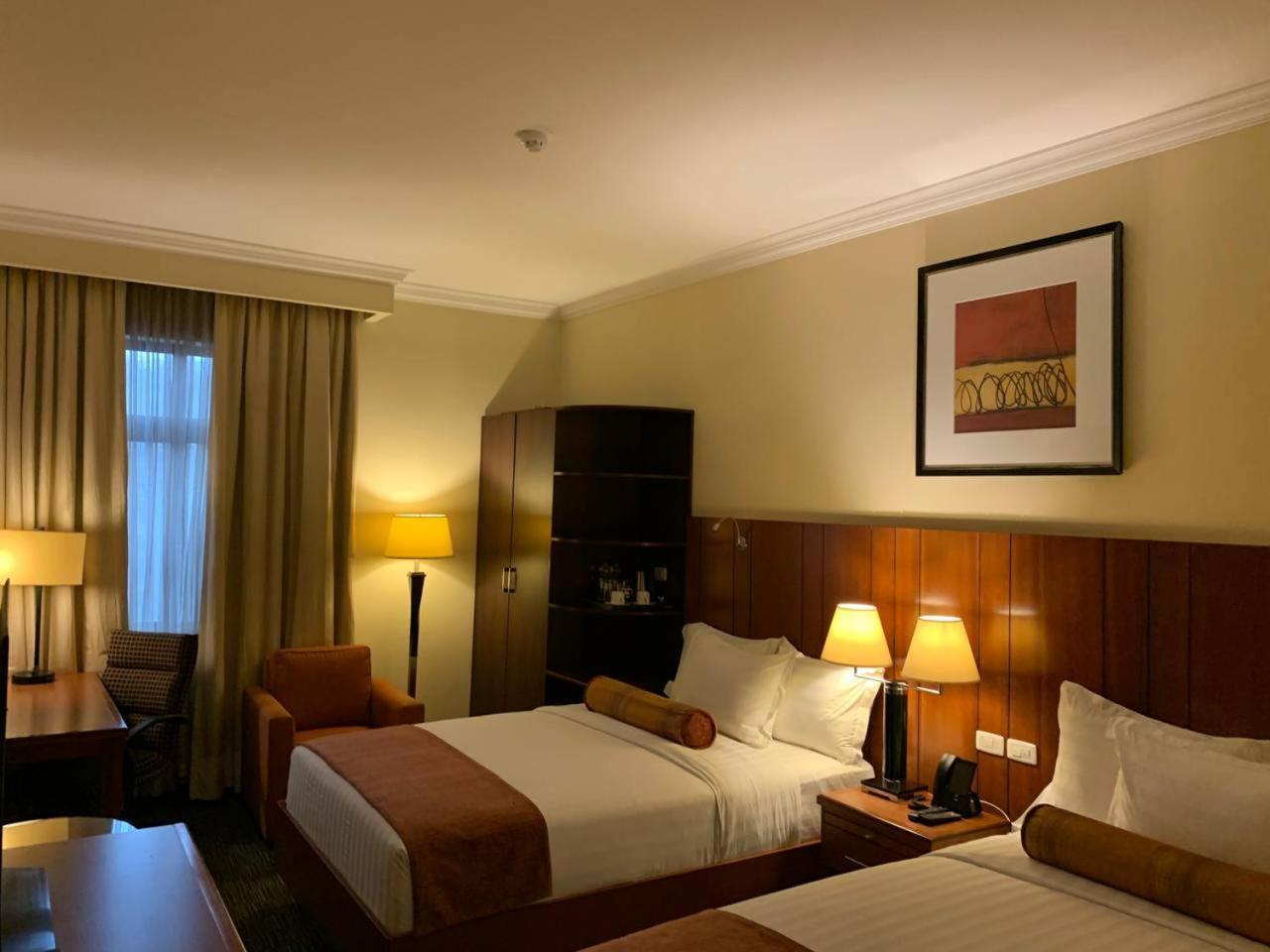 The Hub Hotel 亚的斯亚贝巴 外观 照片