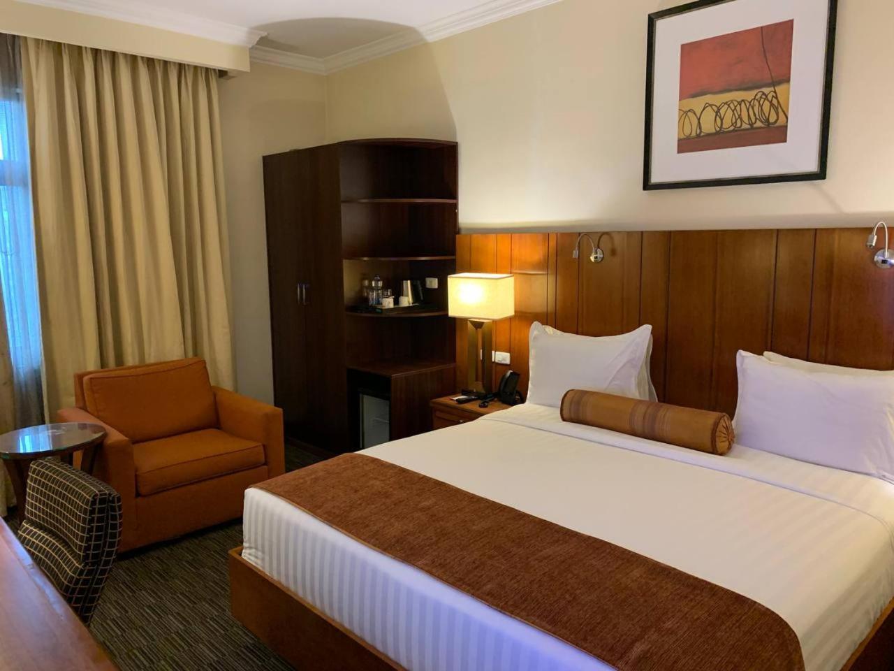 The Hub Hotel 亚的斯亚贝巴 外观 照片