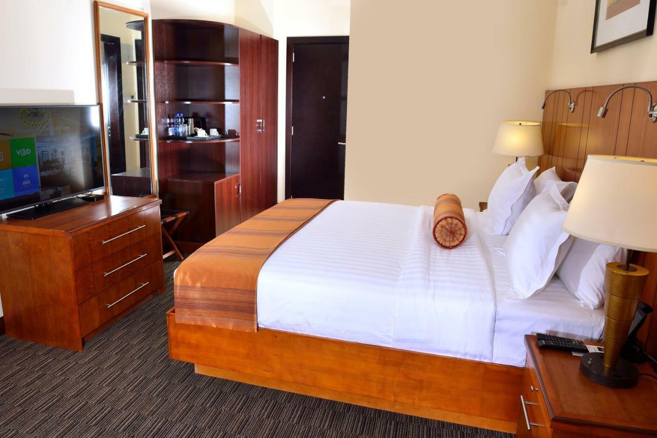 The Hub Hotel 亚的斯亚贝巴 外观 照片